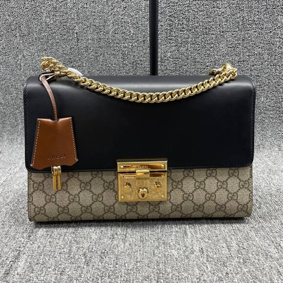 Gucci Handbags - 100% Authentic Gucci Padlock GG Medium Supreme Shoulder Bag